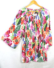 ELLE Women's Blouse 2X Floral Pleated Bell Sleeve Round Neck Stretchy Top NWT picture