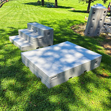 Wenger flipFORMS Modular Free Standing 3-Step. picture