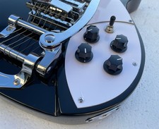 Short Scale Length 6 Strings Electric Guitar Bone Nut Glossy Finished Solid Body picture