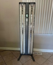 Daavlin 7 Series Phototherapy Unit Narrowband UVB Light Therapy picture
