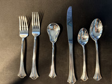 Vintage Oneida Silverplate Flatware Set 