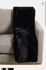 Rachel Rachel Roy Black Solid Faux Fur Throw Blanket, One Size picture
