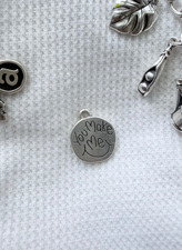 Brand New James Avery Retired Sterling Silver You make Me Smile Charm picture
