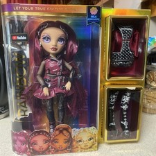 New Rainbow High Mila Berrymore Fashion Doll picture