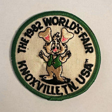 1982 Knoxville World's Fair USA Embroidered Rabbit Souvenir Patch- World’s Fairs picture