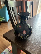 FENTON - VINTAGE hand painted black glass vase - signed No Chips Or Cracks picture