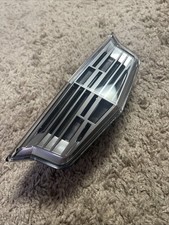 2024-2026 Cadillac LYRIQ Front Grille Center Emblem Light Assembly OEM 85707345 picture