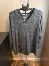 Torrid Super Soft Plush Size 1 Gray/Black Hooded V-Neck Sweater Pullover picture