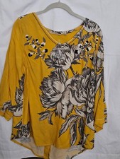 Soft Surroundings Medium Blouse Gold Floral Beaded V-Neck 3/4 Sleeve picture