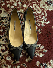 Manolo Blahnik Black Leather Pointed Toe Bow Pump Heels Women's US 9 picture