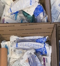 MEDIUM LOT Medical Supplies For Patient Care Doctor Nurse Needs Bundle picture
