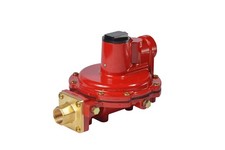 Emerson-Fisher LP-Gas Equipment R622H-HGJ First Stage Regulator, 8-12 psig Sp... picture