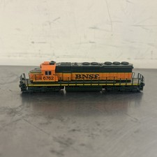 Kato BNSF 6762 Locomotive, Not Running. N Scale Locomotive, 176-8204 picture