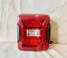 Complete 2018-2026 Jeep JL Wrangler Tail Light LED Lamp Right Blind Spot OEM picture