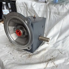 Hub City Speed Reducer Gearbox 0230-02580 Model 214 Ratio 15:1 143TC - New Open picture