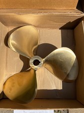 Michigan Wheel Propeller Pair 3 Blade 18 X 21 Set 1.25 In Bore New Reconditioned picture