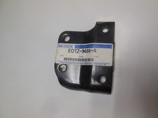 NOS 1980-1986 Ford Bronco F150 4x4 Front Sway Bar Bracket E0TZ-5486-A picture