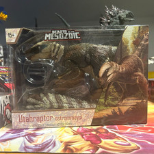 Creative Beast Studio Beasts of the Mesozoic Utahraptor picture