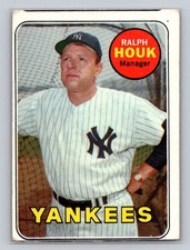 1969 Topps #447a Ralph Houk : last name in white picture
