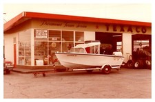 1950s-1960s Paramount Texaco Service Auto Shop VTG Photograph Boat Classic Car picture