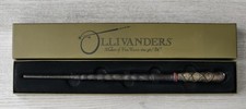 Universal Studios Wizarding World Harry Potter Ollivanders Holly 8 Wand DAMAGED picture