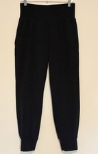 Athleta Salutation Cruise Jogger, Medium - Black picture