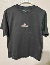 Uniqlo UT Chiikawa Oni Spicy Taste Umai Curry Graphic Tee Gray M Crew Neck picture