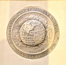 1964-1965 New York World's Fair .999 Fine Silver Commemorative Medal w/ Box picture
