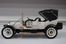 Franklin Mint Diecast 1/24 Scale 1912 Packard Victoria Model 1-48 picture
