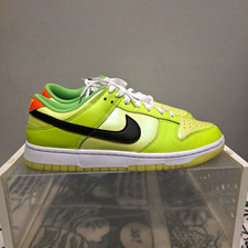Nike Dunk Low Top Lace-Up Sneakers Green/Black/White/Orange FJ4610-70z picture