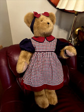 Rare Boyd's Bear Country 30