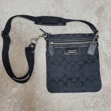 COACH Signature Shoulder Bag Black picture