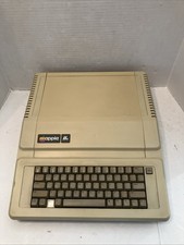 Apple IIe Vintage Computer A2S2064  Powers On Apple II Untested For Parts/repair picture
