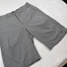 Oakley Chino Shorts Men 34 Gray Polyester Spandex Microfiber Pockets 11in picture