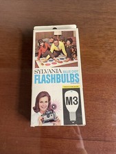 SYLVANIA Blue Dot FLASHBULBS M3 Original Box 12 Clear Bulbs Vintage picture