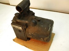 Vintage Push-Pull manual Hydraulic  Jack Pump. Machinist, Auto, mechanic picture