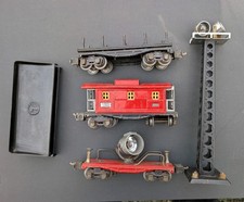 Lot of Vintage LIONEL Lines 8-Wheel O Gauge 2620 Caboose 3659 accessories + MARX picture