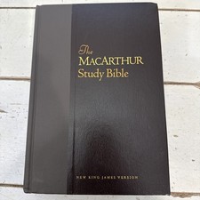 The MacArthur Study Bible by John MacArthur (1997, Hardcover) picture