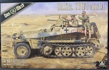 Das Werk 16019 1/16 Sd.Kfz.250/3 Ausf A German WWII Halftrack DAK Command Radio picture