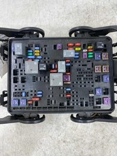 2014-2017 Chevy Silverado 1500 Engine Fuse Box Assembly OEM Tested With Warranty picture