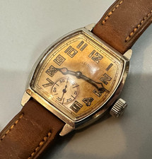 Vintage Illinois Men's  17 jewels Wristwatch 1920s, 31mm by 38mm picture
