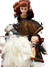 Madame Alexander Halloween Doll Set Boo-rific Wendy Spells Potions Book Box picture