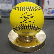 RobertAnthony Cruz (RAC) Signed Savannah Bananas Team picture