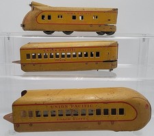 Marx M-10000 Vintage O UP Yellow/Brown Diesel Streamliner Set w/2 Passenger Cars picture