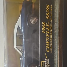 Ertl American Muscle 1:18 1968 Chevrolet Chevelle SS396 Blue/Silver Diecast picture