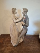 Lladro Figurine #1372 Anniversary Waltz Large 12.5 Tall Dancing Figures picture