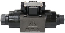 HYVAIR D05 VALVE D05S-2C-12D-35 DOUBLE SOLENOID HYDRAULIC picture