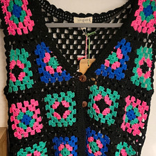 Umgee Women's Crochet Granny Square Button Front Fringe V-Neck Vest M Multi picture