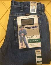 30x32 Wrangler George Strait Slim Fit  picture