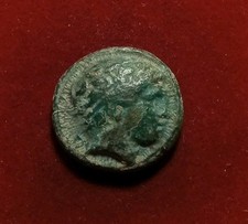 KINGS OF MACEDON Philip II. 359-336 BC. Uncertain mint in Macedon. Æ Unit picture